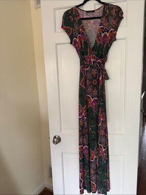 Janette Green Paisley Wrap Maxi Dress with Tie Waist